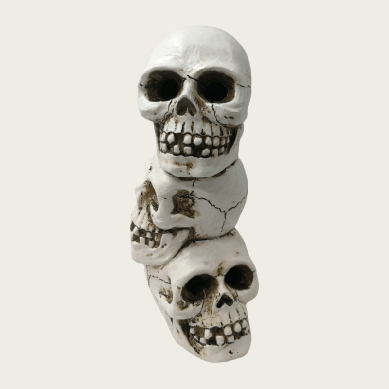Horror Halloween Skull and Animal Bone Resin Prop Devil Head Nordic Style Scary Prank Decoration for Home or Party