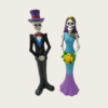 Unique Hot Sale Romantic Halloween Wedding Couple Resin Figurine Bride Groom Skull Sculpture Resin Crafts Home Decoration