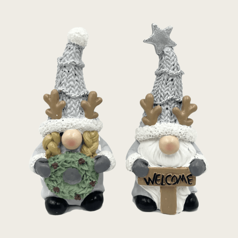 Christmas Decorations Desktop Ornaments Christmas Trees Mini Resin Pendant Santa Claus Snowmen Christmas Gifts for Children