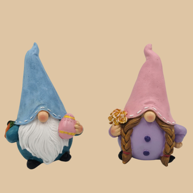 Traditional Holiday Home Garden Decor Custom Resin Christmas Gnome Staute