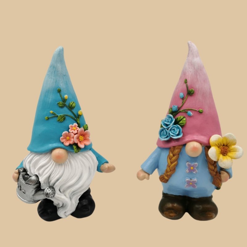 Traditional Holiday Home Garden Decor Custom Resin Christmas Gnome Staute