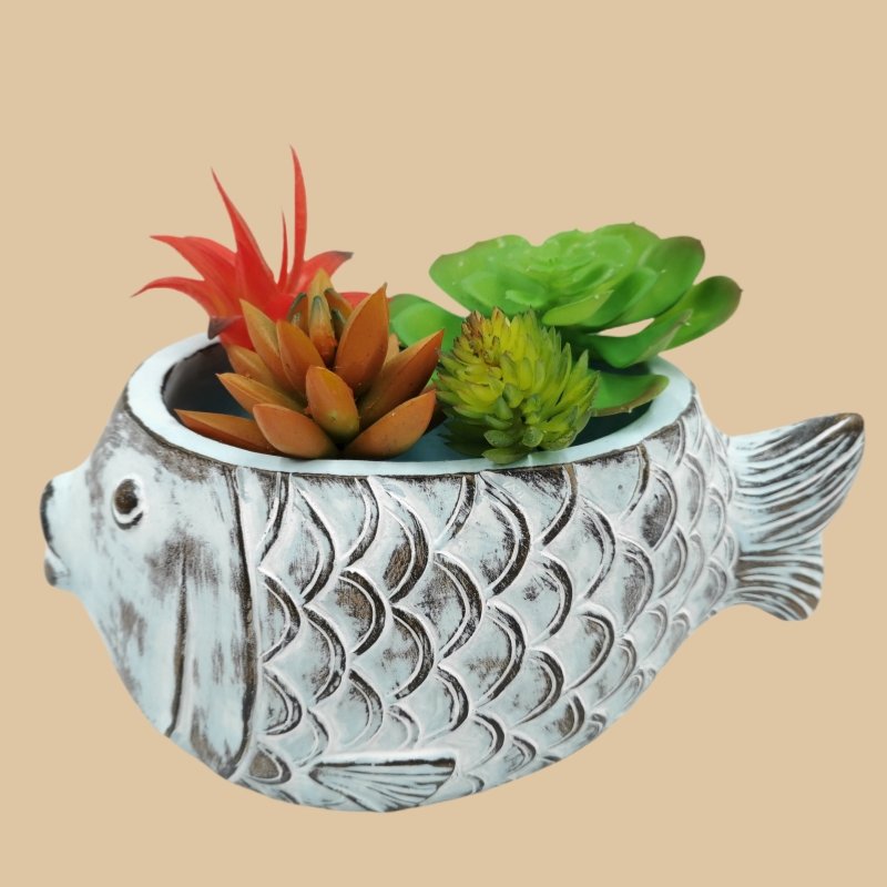New Arrival Cute Resin Rabbit Ornament Gnome With Solar Light for Garden Decor