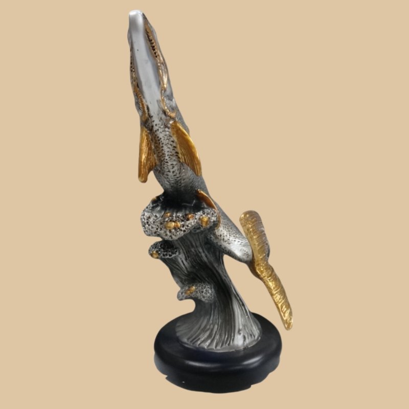 Custom New Coming Resin Fish Trophy Cup