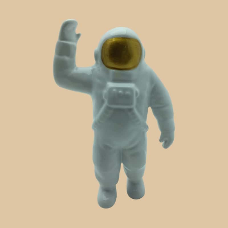Hot Sale Custom European Style Home Decoration Handsome Modern Astronaut Figure