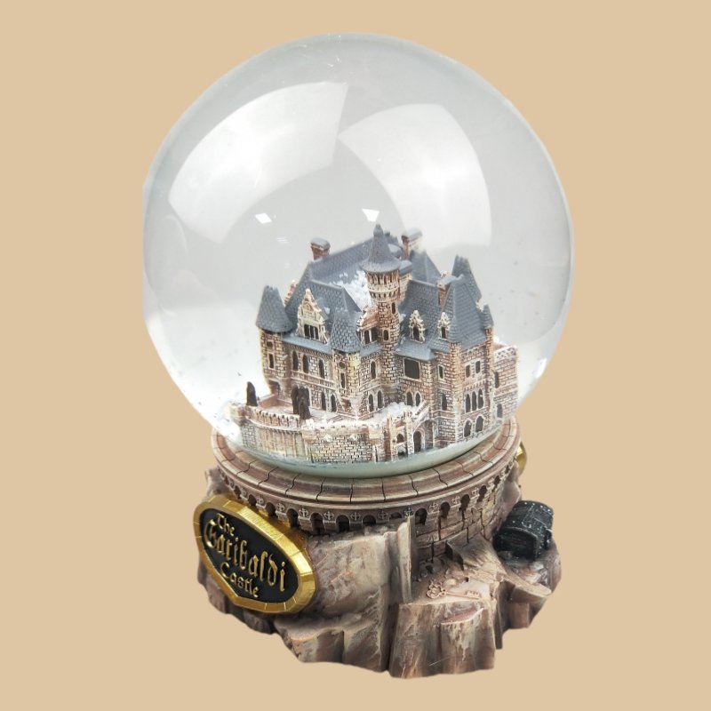 Custom Tourist Souvenir Resin Craft Water Ball for Holiday Decoration Christmas Gift 3D Castle Crystal Mini Snow Globe